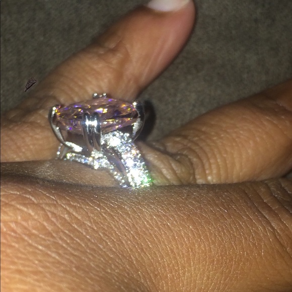 Pink CZ Diamond Ring - Picture 6 of 8